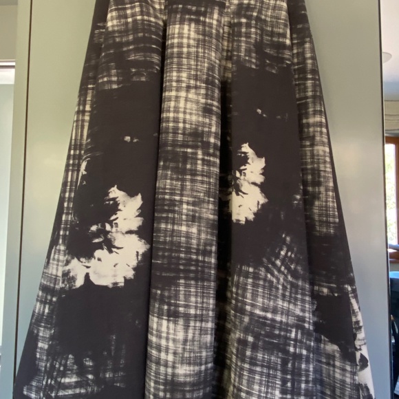 Vintage Italian Long Pleated Wool Laviniaturra Skirt - Picture 2 of 8